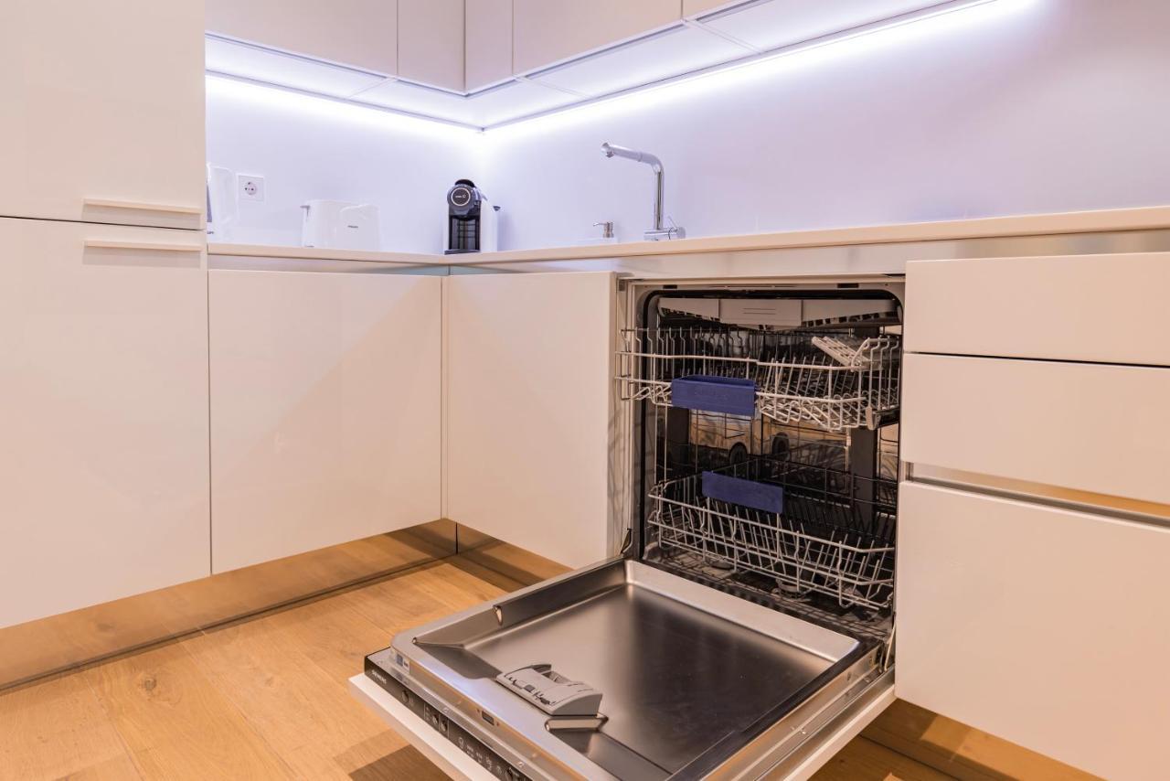 Liberdade Elegance W/Rooftop Pool By Lovelystay Lisboa Kültér fotó